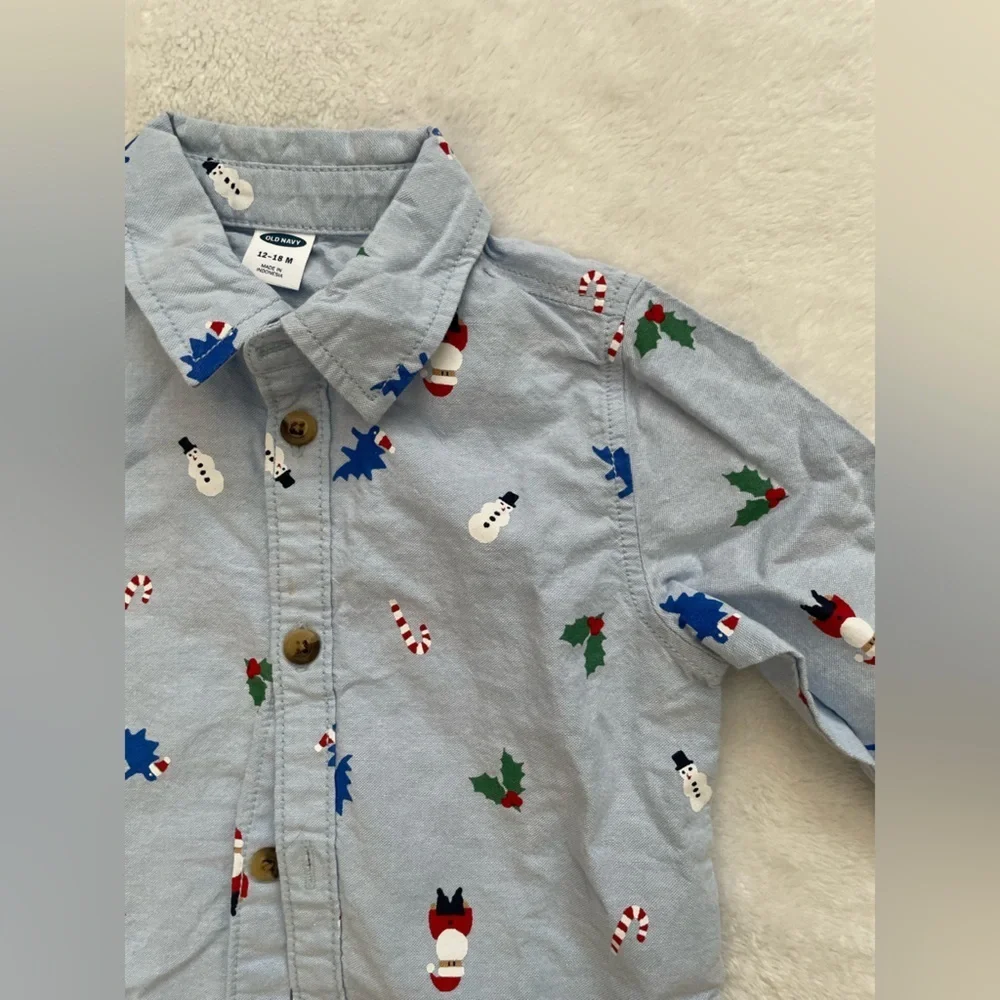 Old Navy Light Blue Holiday Shirt with Snowman Print 12-18 months